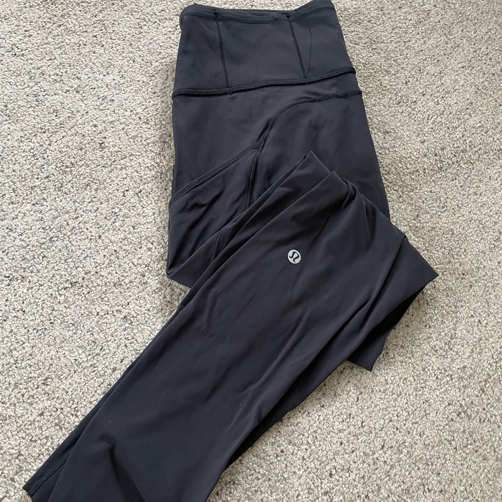 Lululemon black leggings